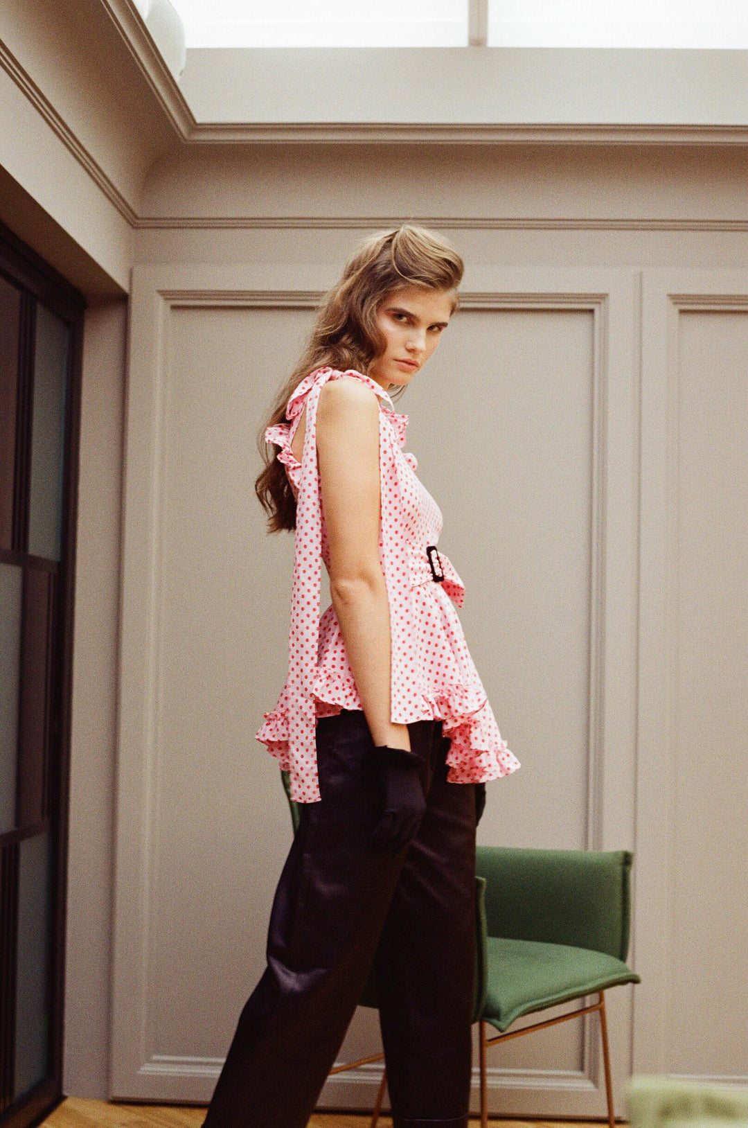 One shoulder top