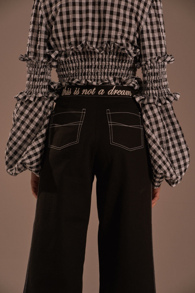 Elastic waist top with ruff collar